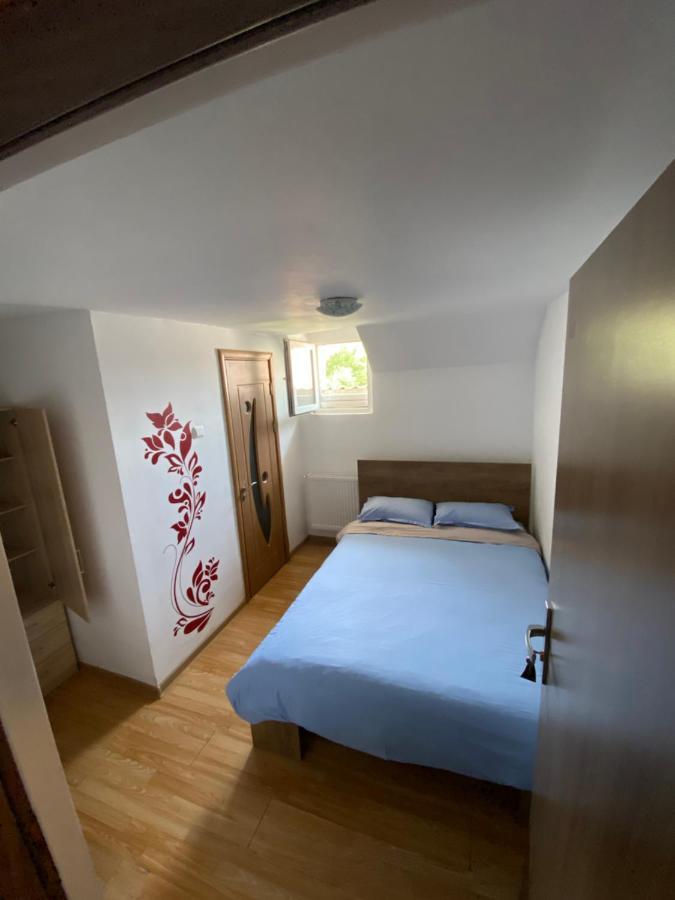 My Place - Cozy Rooms Sibiu Esterno foto