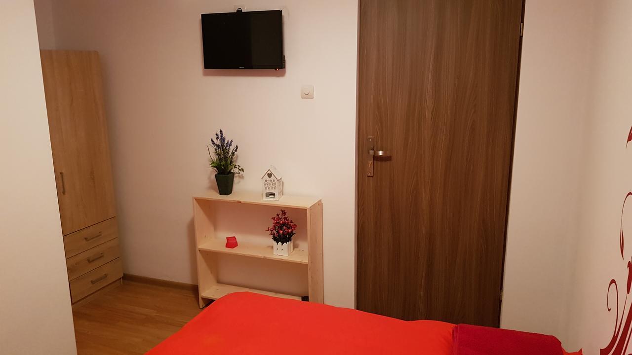 My Place - Cozy Rooms Sibiu Esterno foto